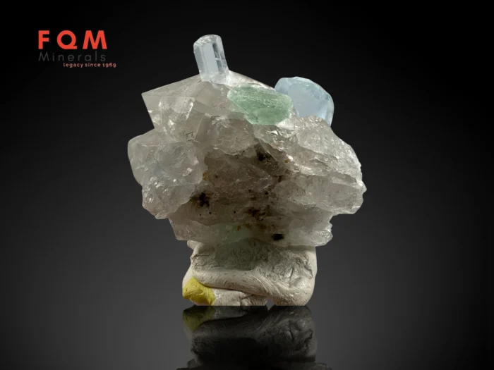 Diamond-Cut Termination Aquamarine with Green Fluorite & Gwindle-Style Quartz - Image 3